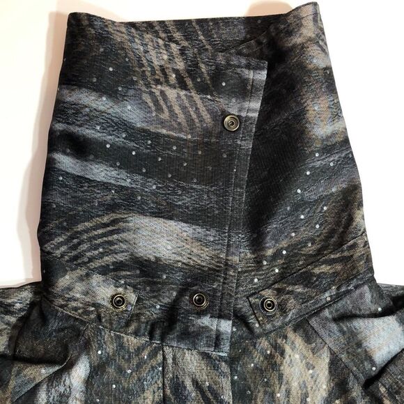 Damee, Inc. Cropped Jacket with Animal Print Lining - Picture 10 of 16